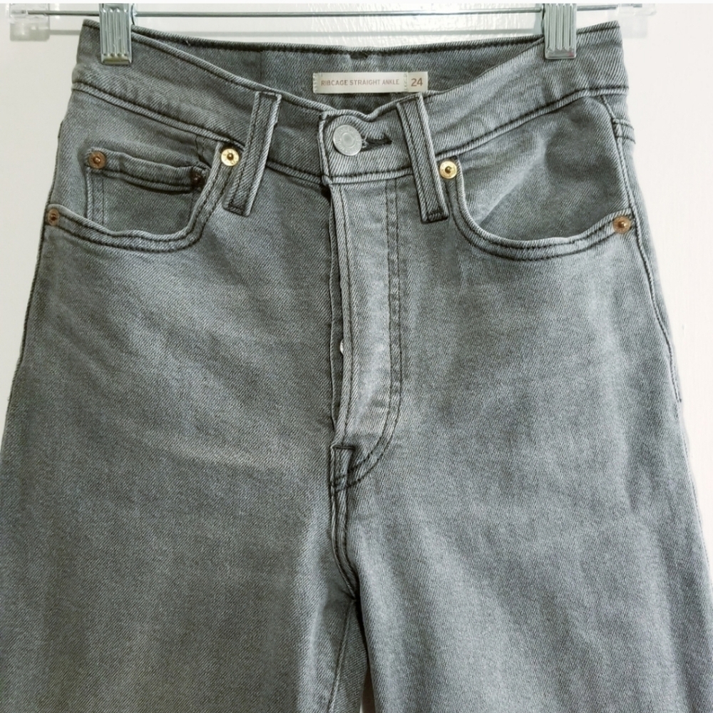 LEVI'S Ribcage Straight Ankle Gray Buttonfly High Rise Jeans - Picture 3 of 12